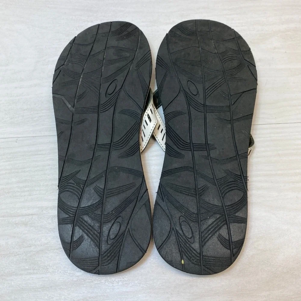Oakley Mens Size 10 Flip Flop Sandals Sport Thong Gray White Foam Surf Shoe
